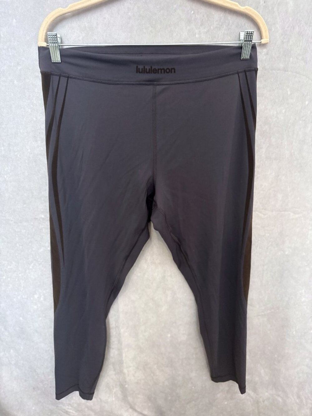 Lululemon Leggings Size 14, Dark Gray with Black Mesh Side Panels